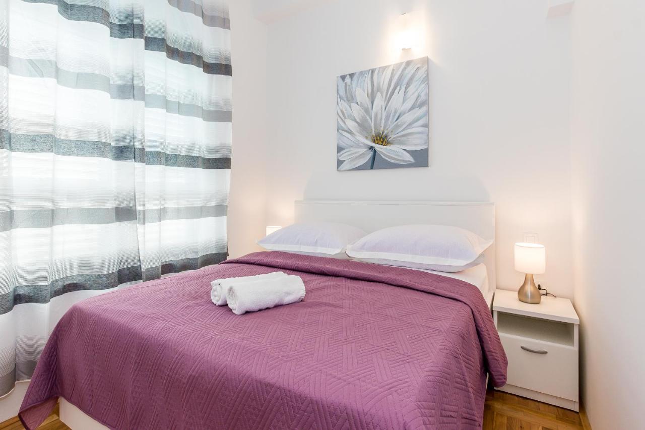 Apartmani Vesna Grebaštica エクステリア 写真