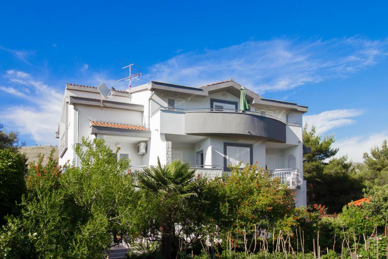 Apartmani Vesna Grebaštica エクステリア 写真