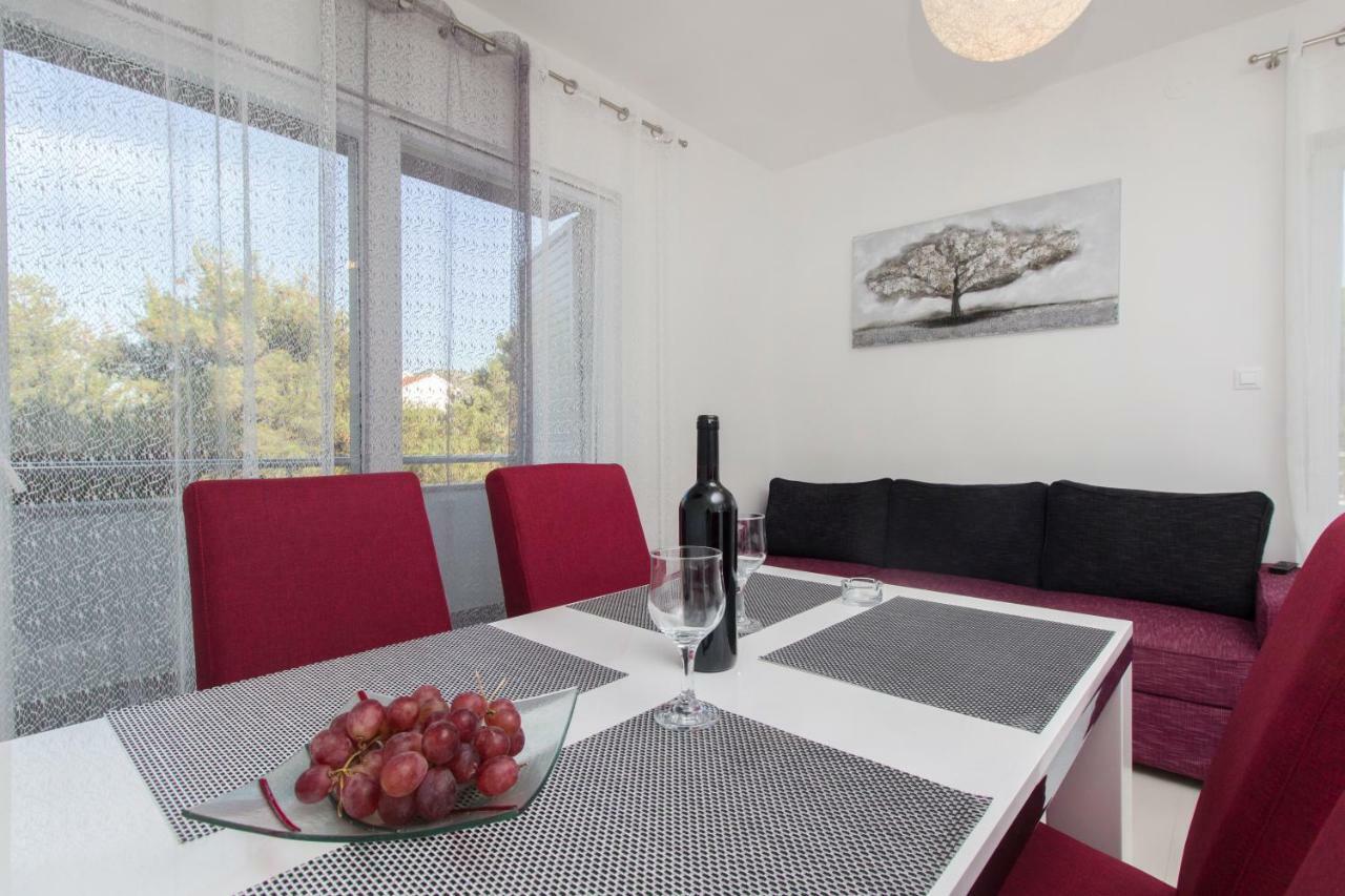 Apartmani Vesna Grebaštica エクステリア 写真