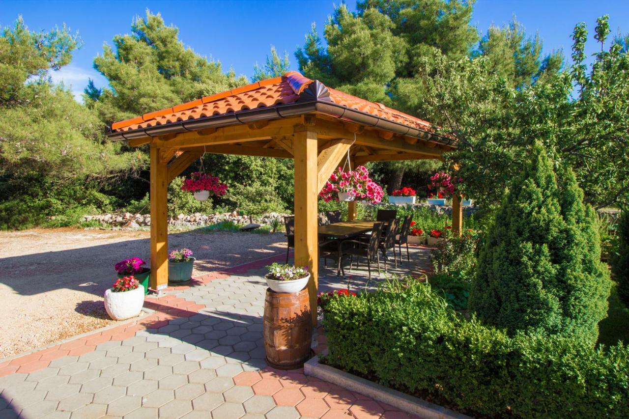 Apartmani Vesna Grebaštica エクステリア 写真